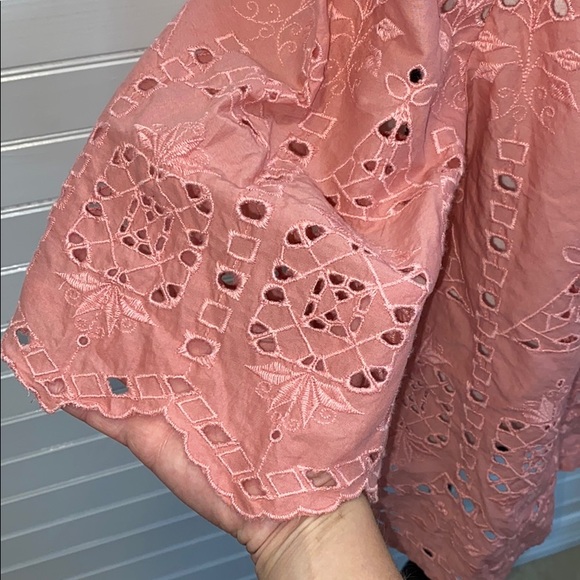 Gap cutout crop top L - Picture 3 of 8